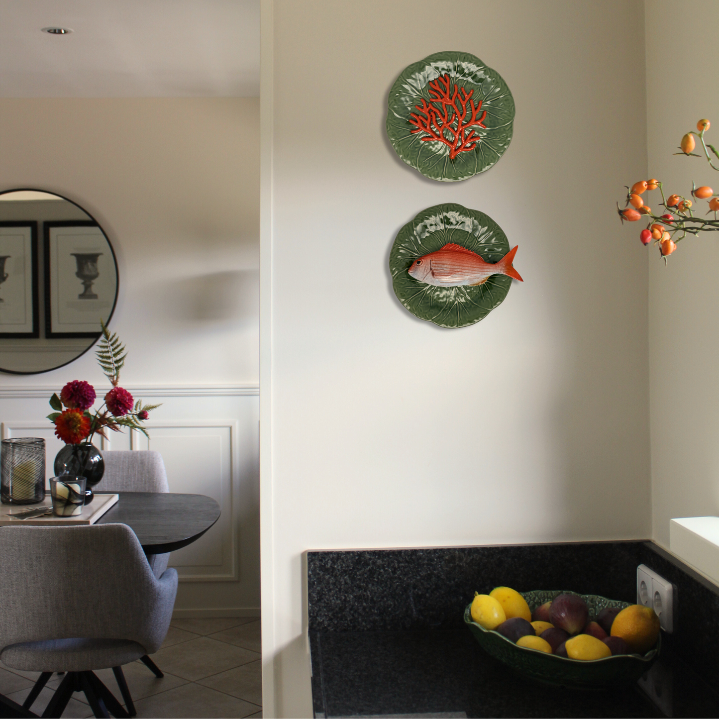 Pagro op een groen bladvormig bord, 27 cm