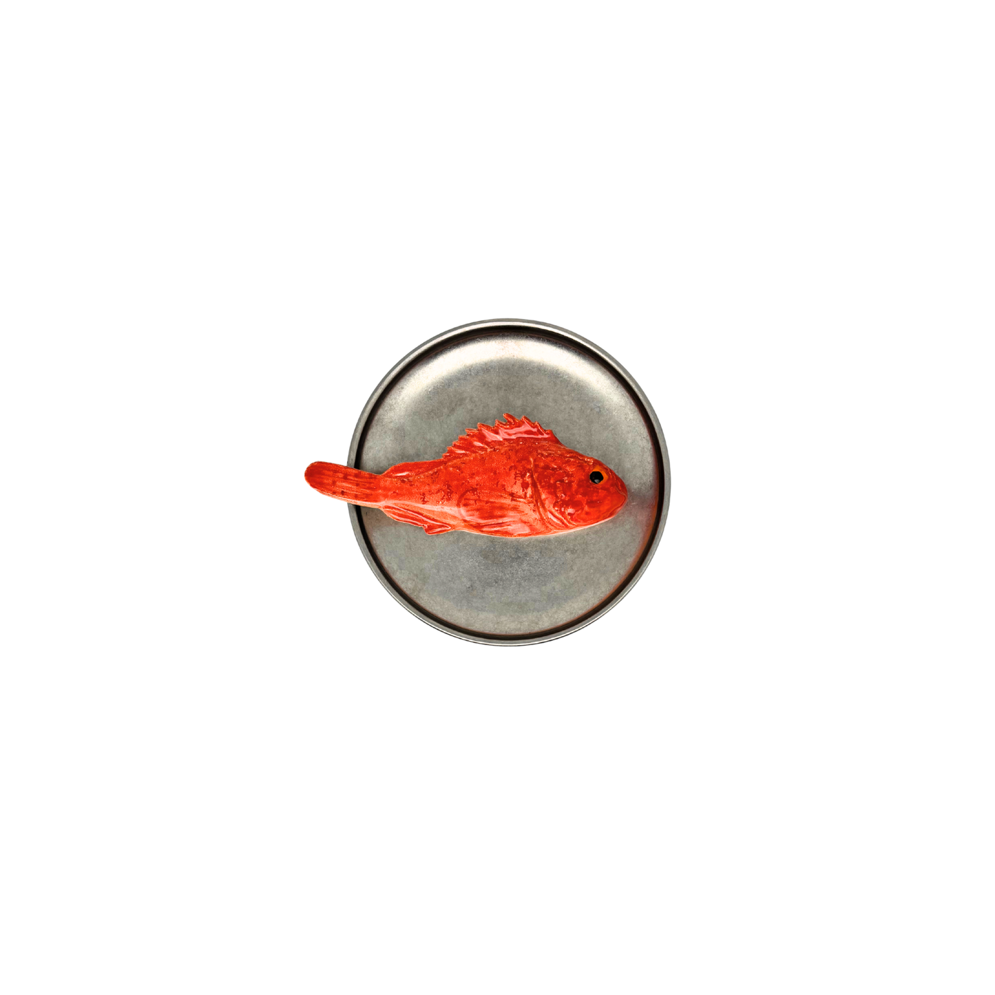 Scorfano op antiek zilver bord, 13.5 cm rond