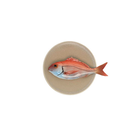 Pagello op een beige kleur bordje, 16cm rond