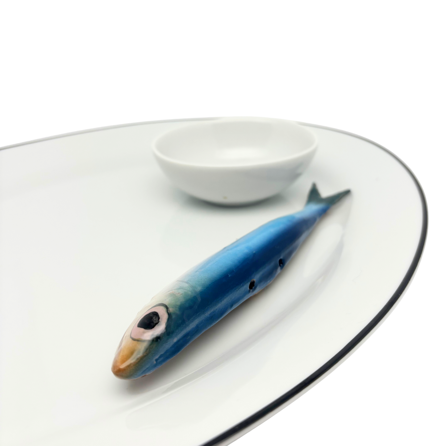 Haring/Alaccia Borrelbord met ovaal dipschaaltje - Ovaal wit serveerbord 35x24cm