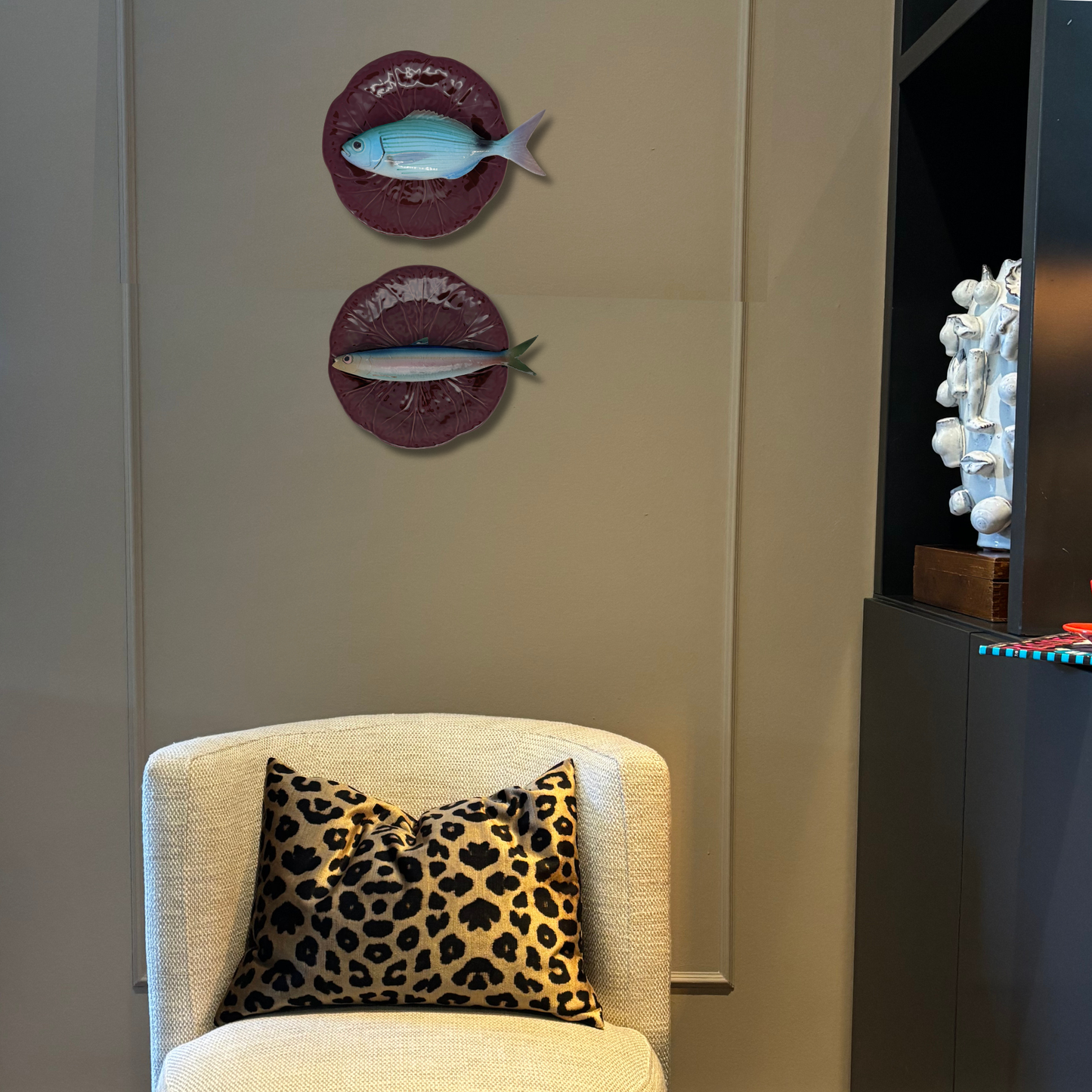 Occhiata op een aubergine bladvormig bord, 21cm