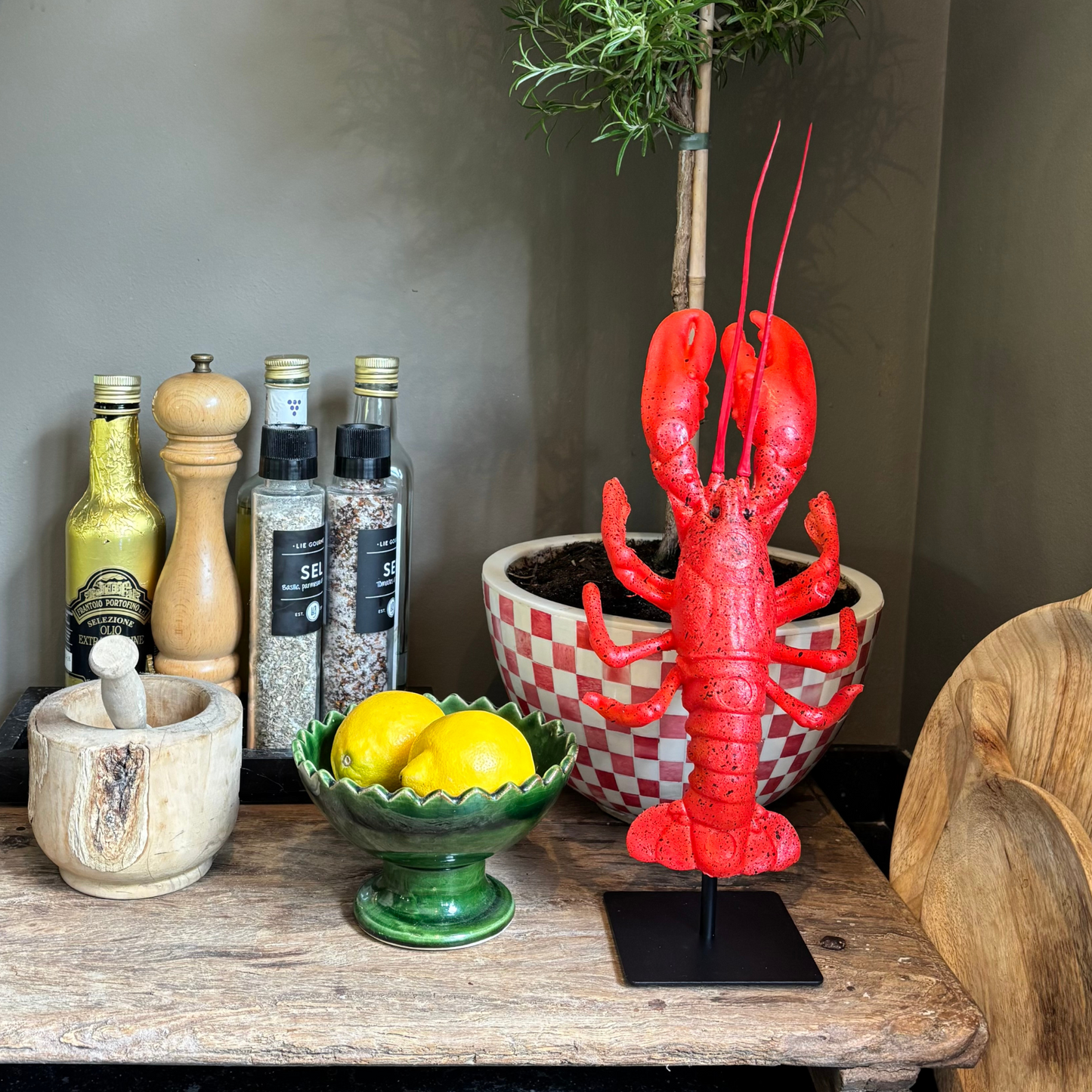 Kunst KREEFT Medium op standaard.(polymeer)