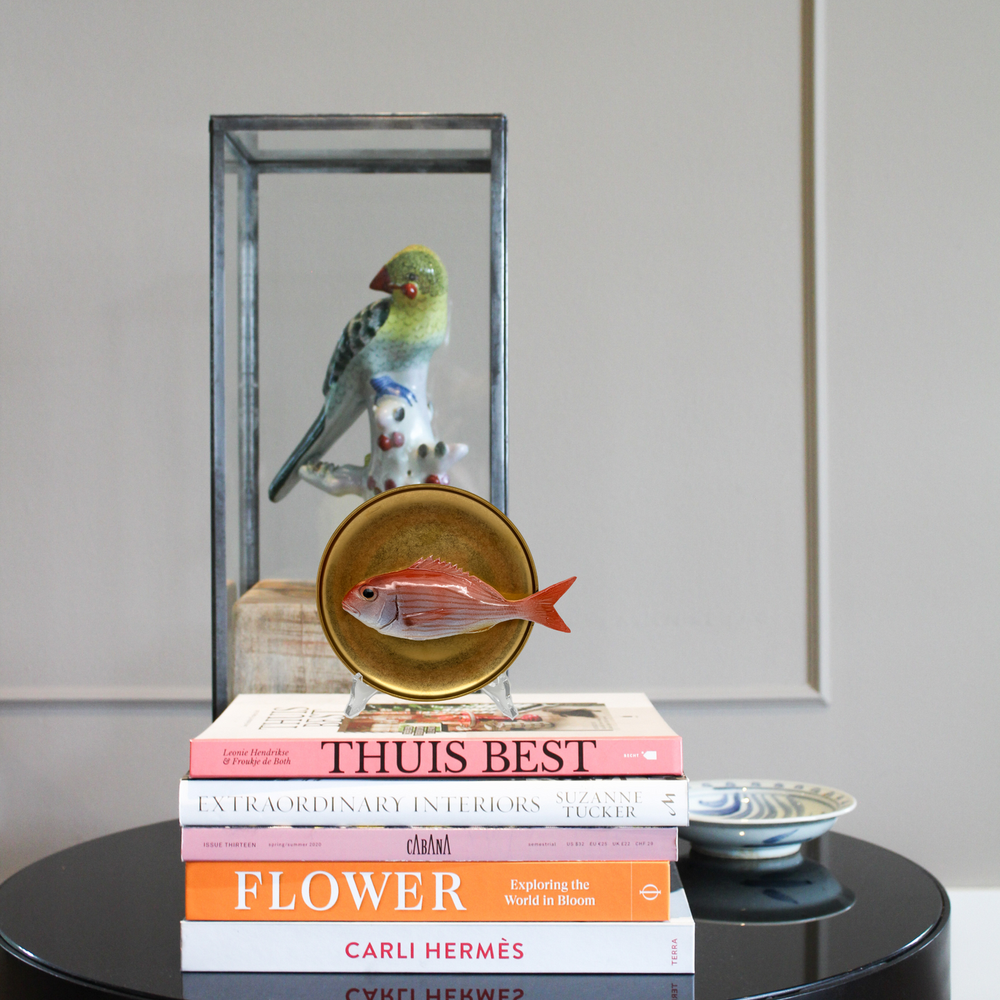 Pagello op antiek gouden bord, 16cm rond