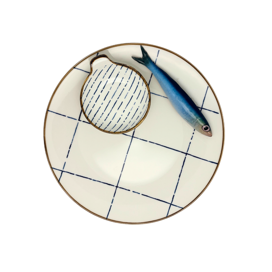 Sardine Borrelbord met strepen dipschaaltje - blauw-wit ruit 26cm